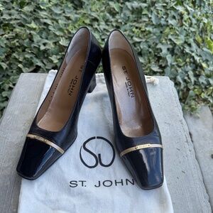 St. John vintage black leather pumps. patent leather.